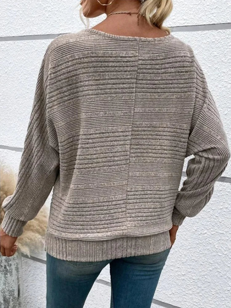 Luna Spliced Knit Sweater – Cozy Comfort, Modern Simplicity